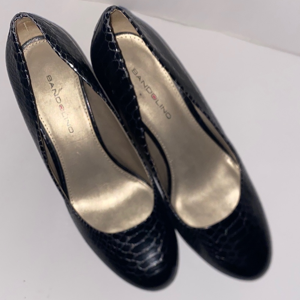 Bandolino Black Textured Heels